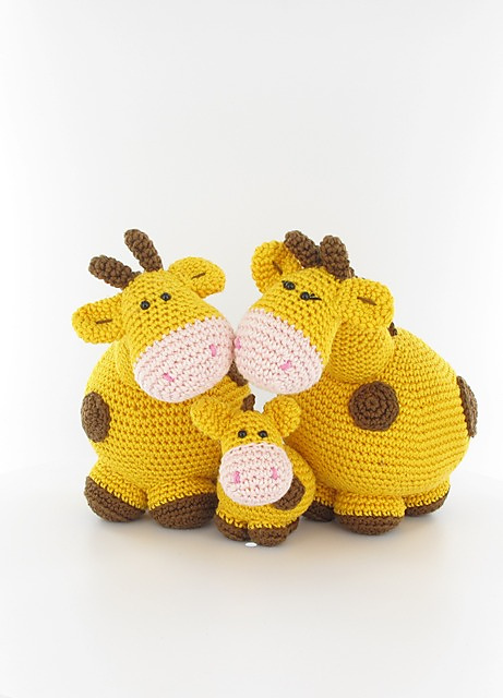 Woolytoons giraffe family