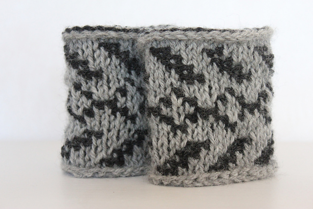 Norrbotten - Pulsvärmare / Wrist warmers
