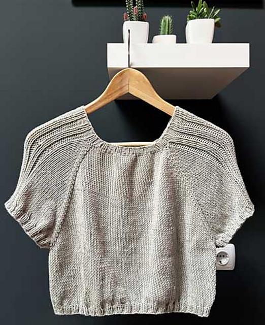 Simple Lines Tee