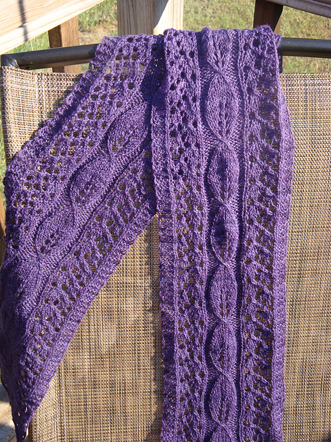 Inguz (Apple) Lace Scarf