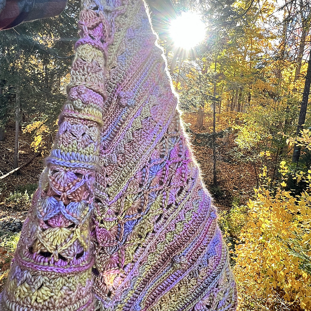 Ravelry Orbs Blanket pattern by Jeanne Steinhilber