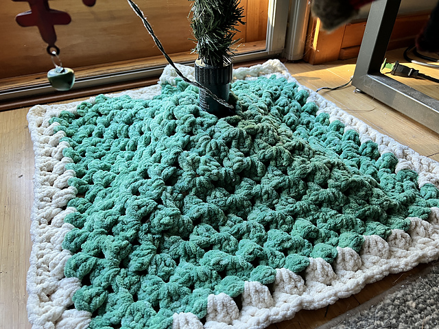 Fast Tree Skirt