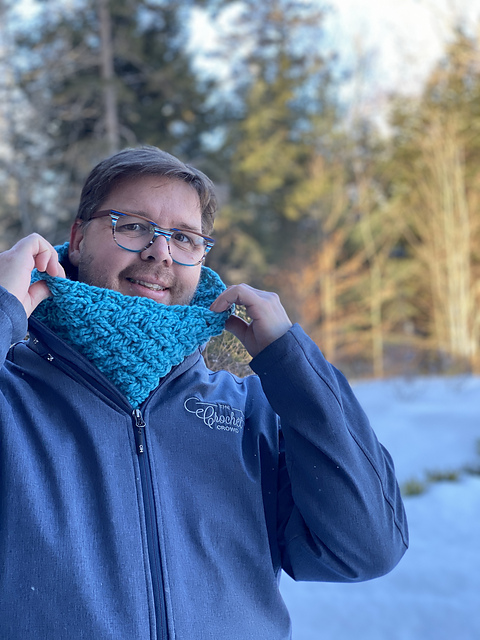 Celtic Weave Cowl