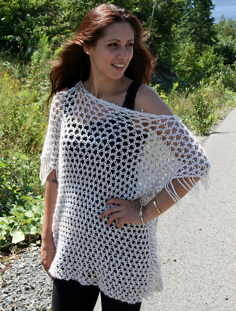 Clover Poncho Pullover