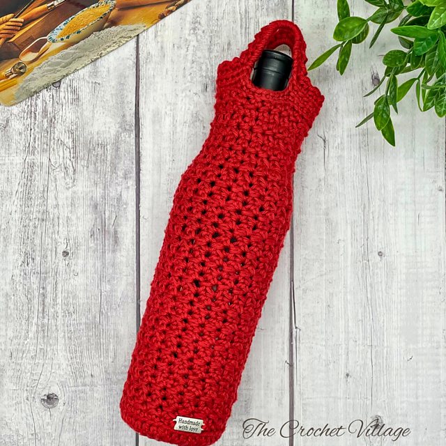 Merry Berry Wine Bottle Holder
