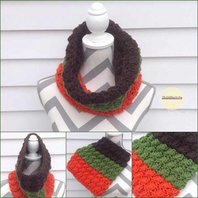 Bumpy Shells Cowl