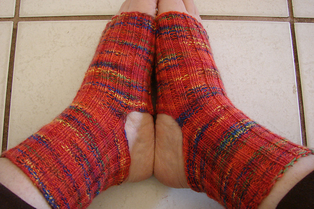 Ribbed Yoga Socks