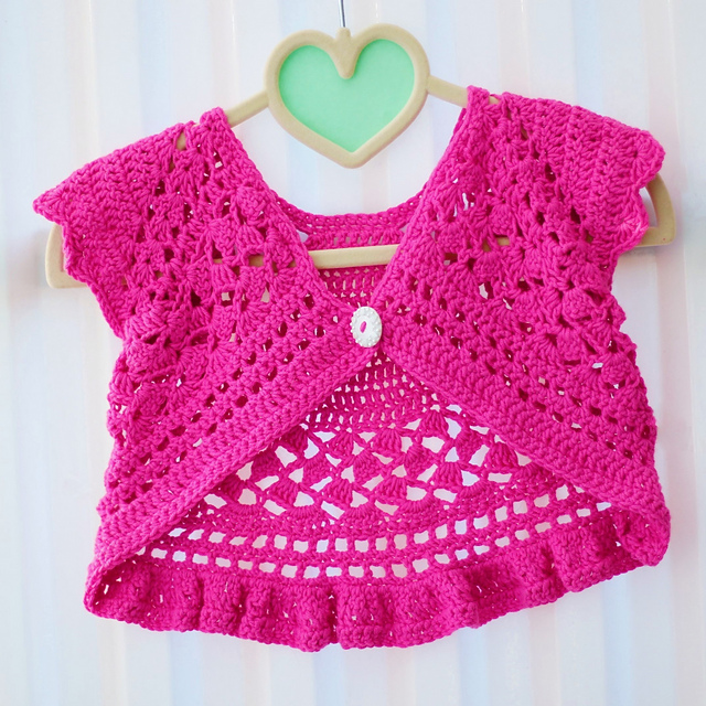 Doraly Shrug