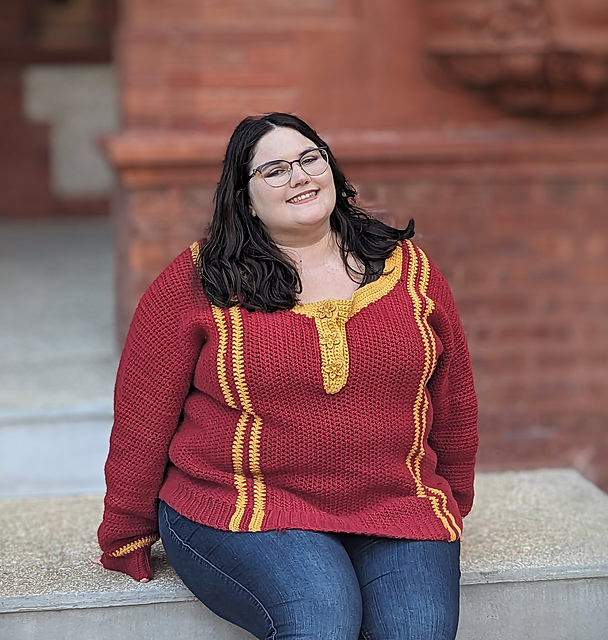 Cailyn Henley Sweater