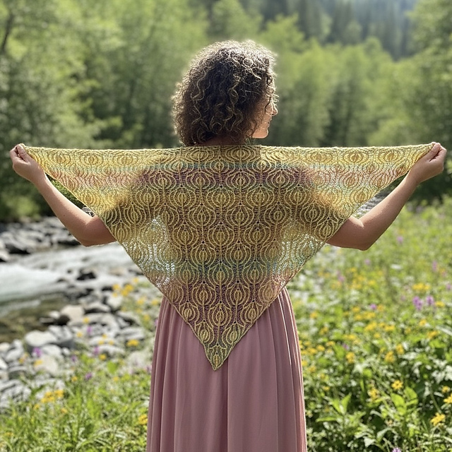 Trollius Shawl