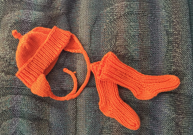 Field and Stream Layette Set