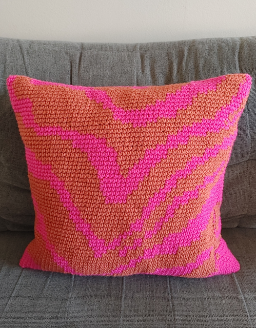 Jungle Tiger Pillow Cover