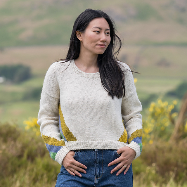 Side Flash Sweater