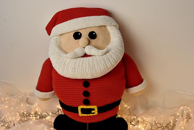 XXL Santa Claus