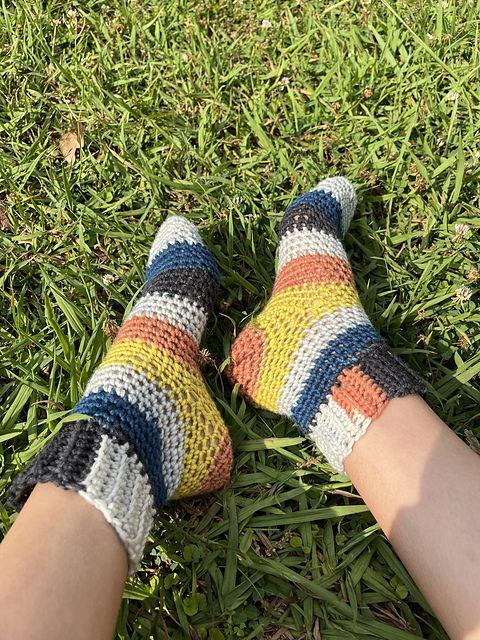 Worsted Satisfaction Socks