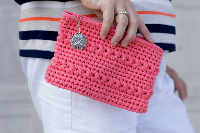 Strata Clutch