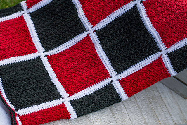 Slanted Shell Afghan