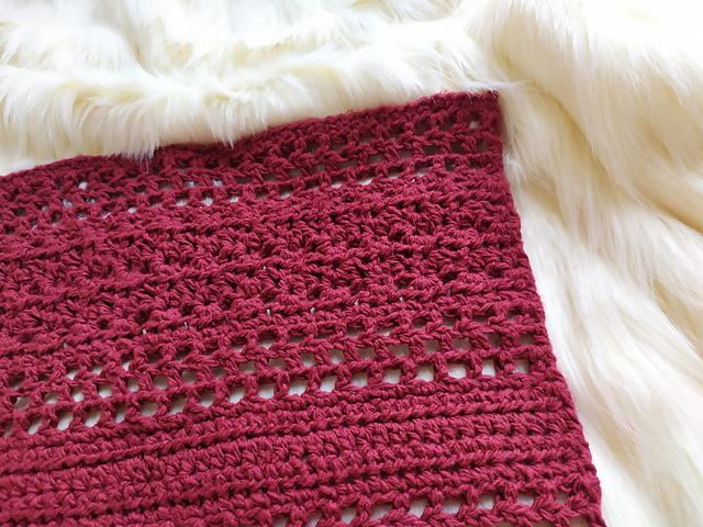 Merlot Lace Mat
