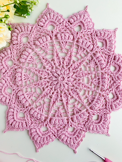 Lulla Doily