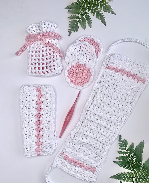 Cotton Grass Spa Set