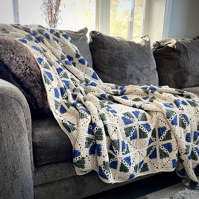 Ravelry: Big Sky Crochet Quilt pattern by The Happy Peapod