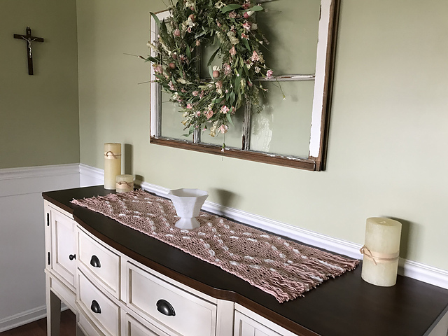 Country House table runner