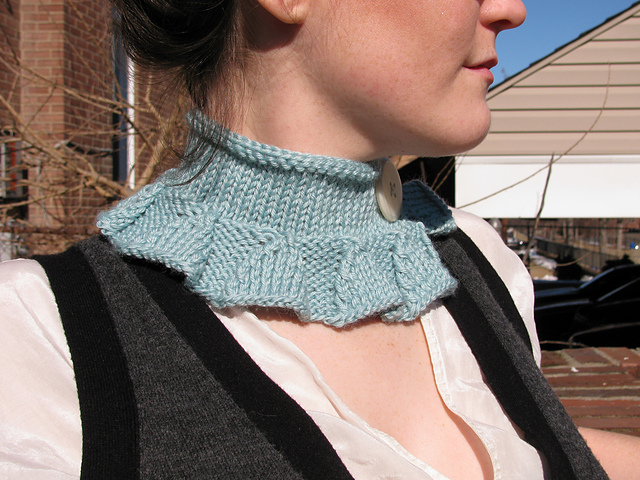Ruffle Trim Cowl / Collar