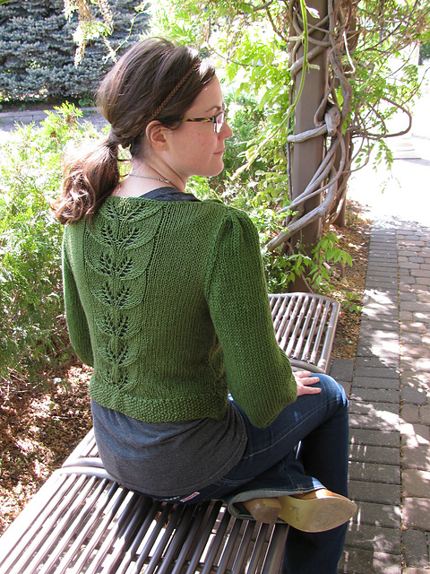 Convertible Leaf Lace Cardi