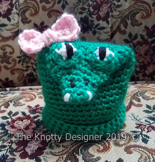 Gina the Gator Preemie Hat