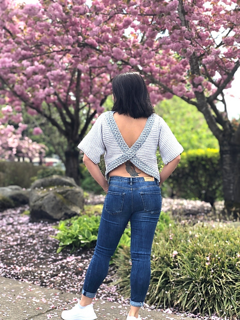 Ravelry: Criss Cross Top pattern by Shaz