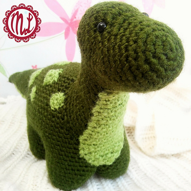 Dexter the Dinosaur amigurumi