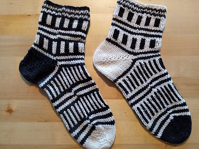 Mochi Neko Socks
