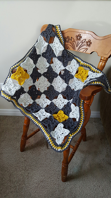 Pinwheel Tiles Blanket