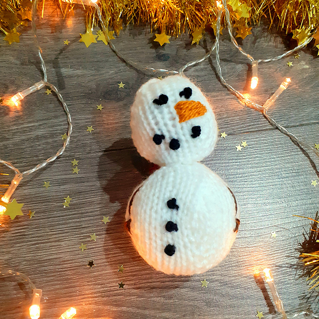 Shivered Pattern Ravelry: Shiver the Snowman pattern by The Pattern Pixie