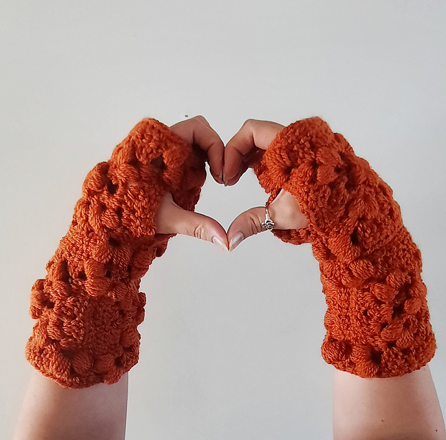 Stay Puffed Armwarmers