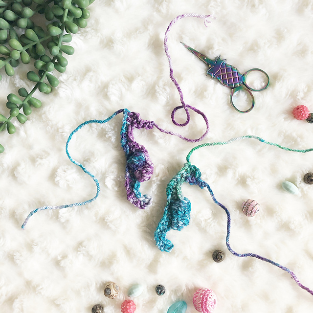 Bobble Seahorse Appliqué
