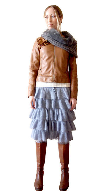 Cute ruffled lighweight skirt.