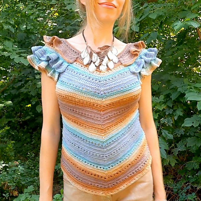 Lacy top with ruffled sleeves