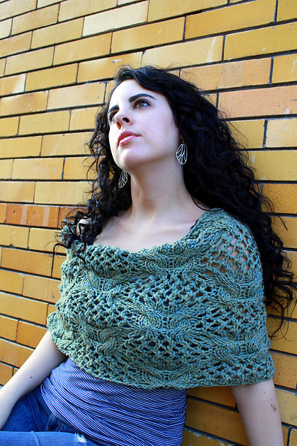 Chi-Chi Cowl