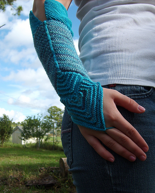 Angularities Armwarmers