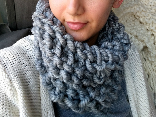 10 Minute Arm Tunisian Cowl