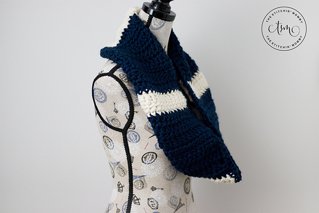 Easy Chunky Striped Infinity Scarf