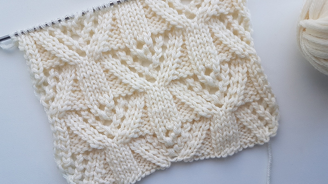 Snowy morning blanket