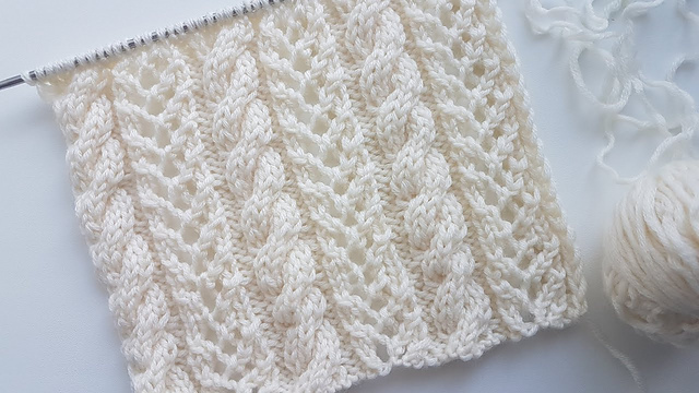 Cable Lace Baby blanket