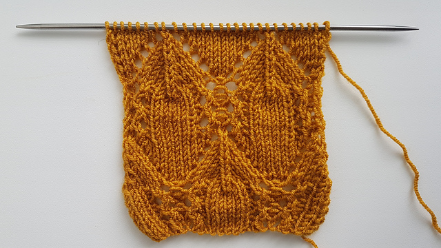 Lace rhombuses Blanket Square