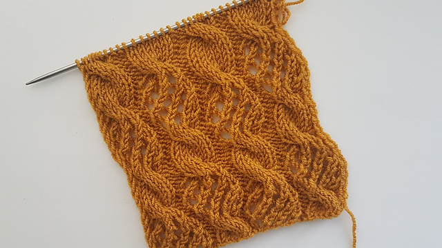 Mustard Lace Blanket Square