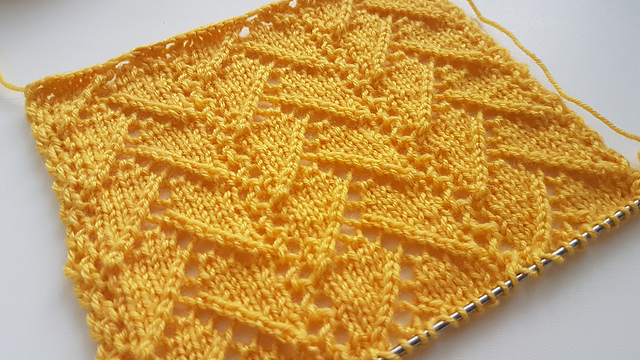 Yellow Zigzags Blanket Square