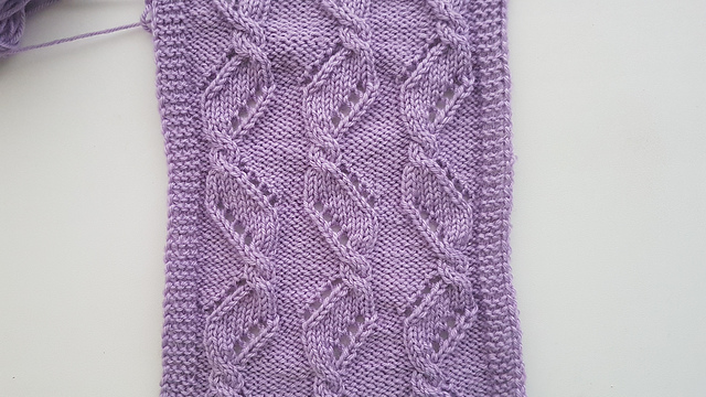 Graphic Cable Blanket Square