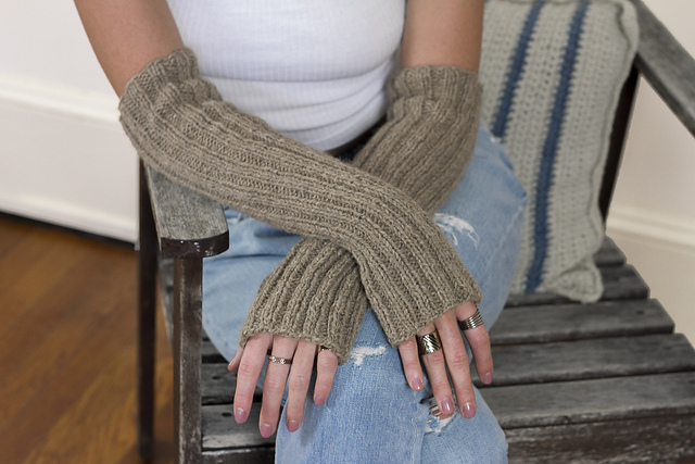 Russet Mitts