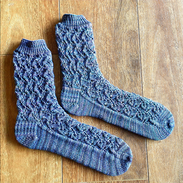 Grapevine Socks
